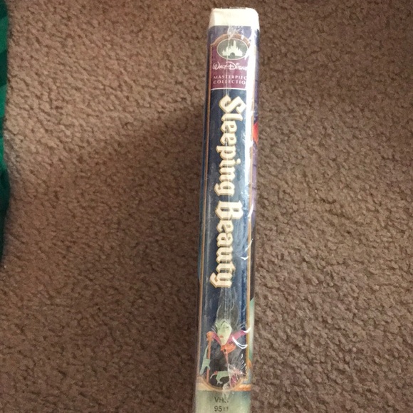 ❤️ Rare VINTAGE Walt Disney’s Masterpiece Sleeping Beauty‼️FINAL - Picture 7 of 8
